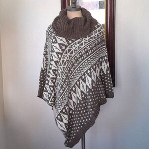 Giogio Italy made Wool and Alpaca blend Poncho